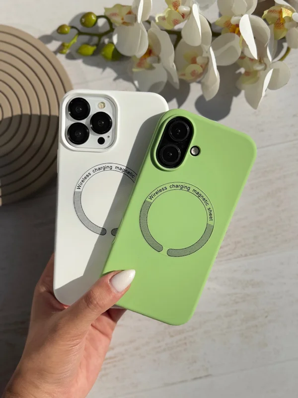 کاور مگسیف سیلیکونی مدل IPHONE16