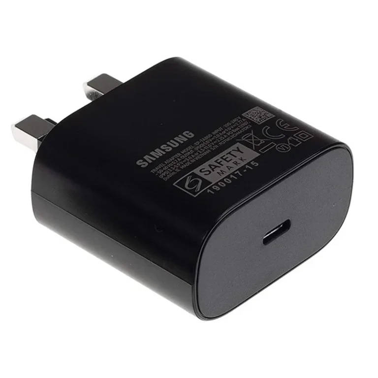 شارژر دیواری مدل EP-TA800 به همراه کابل تبدیل USB-C