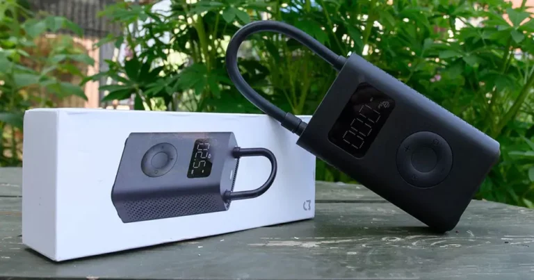 پمپ باد شارژی از برند شیائومی Xiaomi portable Electric Air Compressor2 آسان توزیع https://asantozi.com