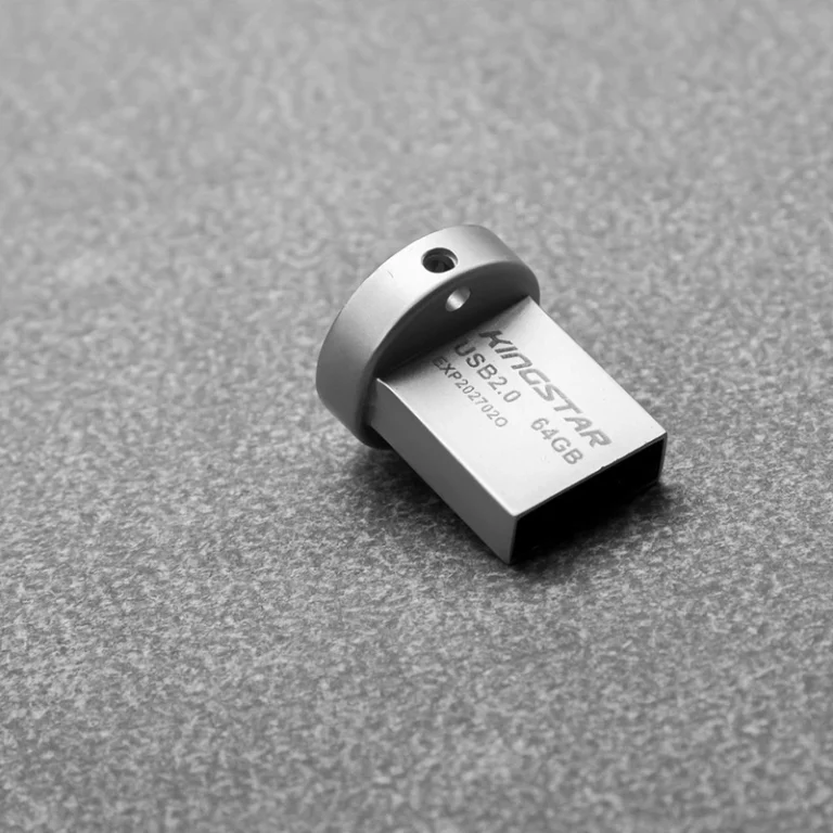 فلش مموری کینگ استار مدل KS240 ظرفیت 32 گیگابایت https://asantozi.com
